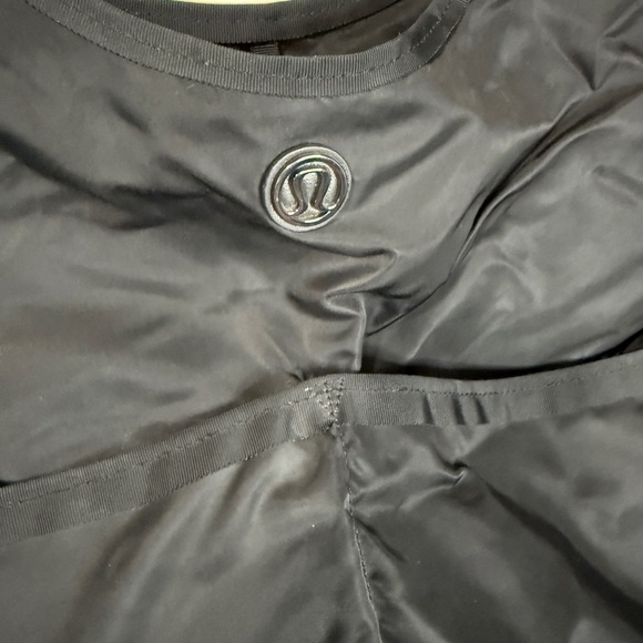 Lululemon Extra Large tote with removable handle - Picture 2 of 6